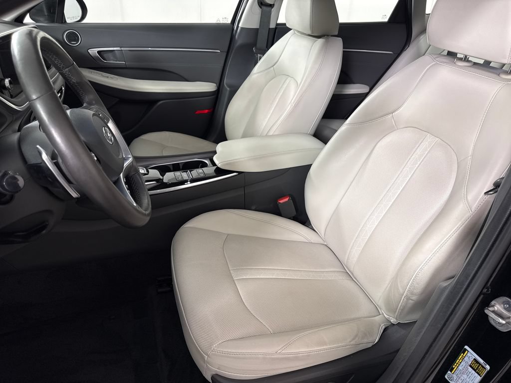 Used 2023 Hyundai Sonata Limited FWD image 13