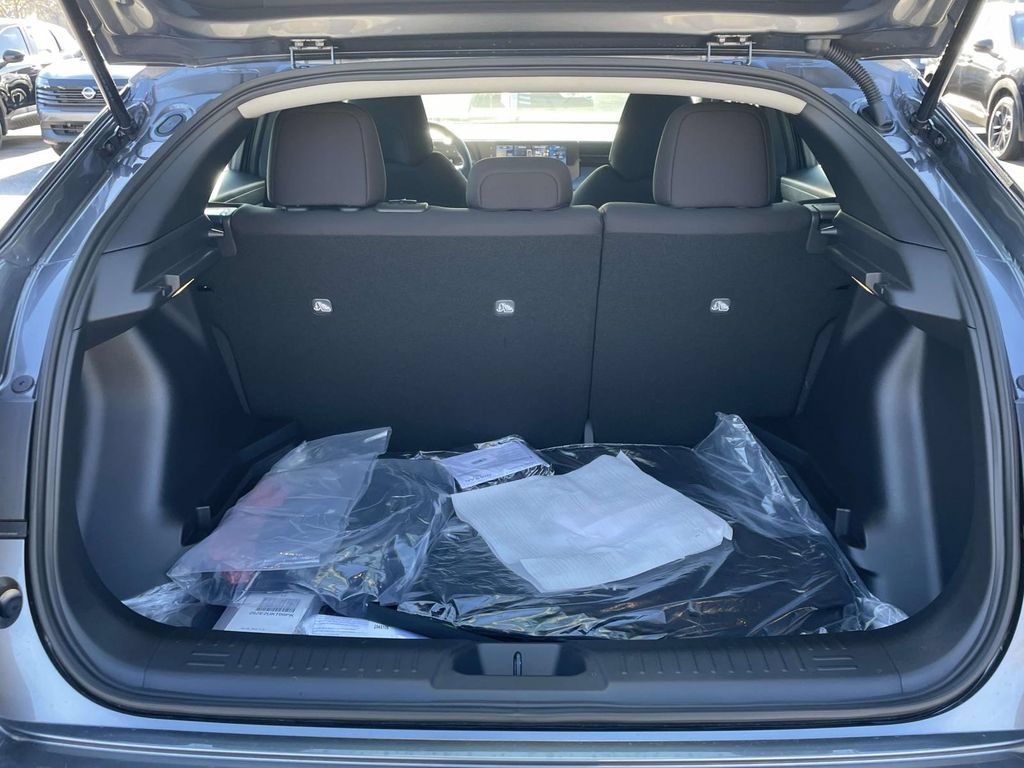 New 2026 Nissan Leaf w/ Floor Mat Package (S+) FWD image 8