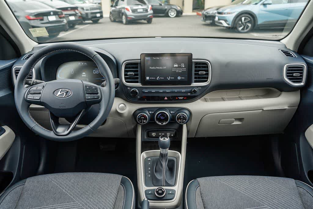 New 2026 Hyundai Venue SEL FWD image 12