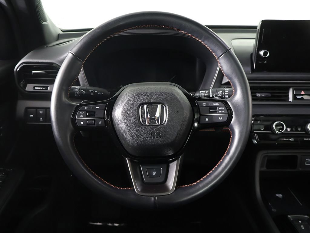 Certified 2025 Honda Pilot TrailSport image 44