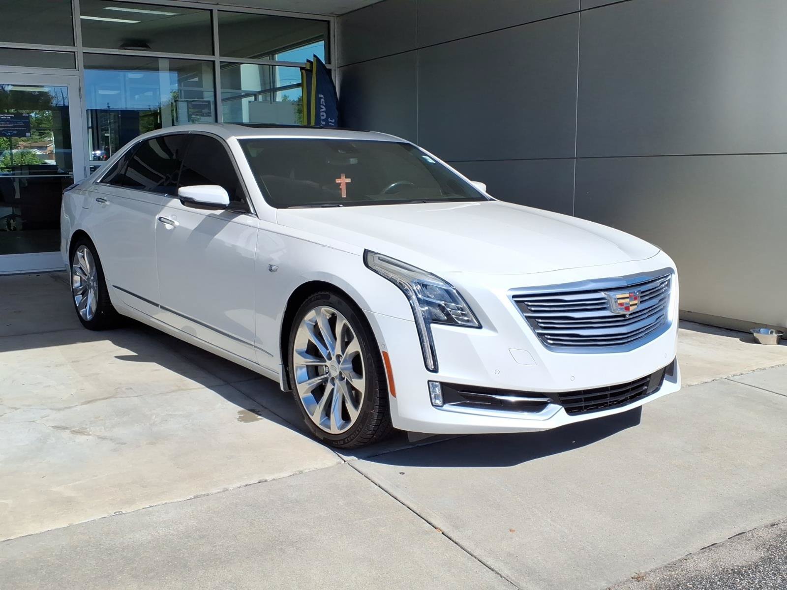 Used 2018 Cadillac CT6 Platinum AWD/4WD image 1