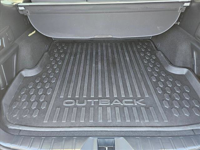 Used 2022 Subaru Outback Premium w/ Popular Package #1 AWD/4WD image 6