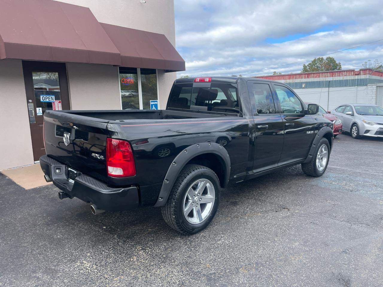 Used 2010 Dodge Ram 1500 Truck Sport AWD/4WD image 6