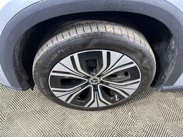 Used 2023 Mercedes-Benz EQE 350+ SUV w/ Exclusive Trim Package image 10