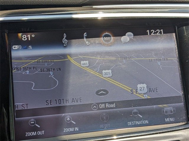 Used 2020 Buick Envision Essence image 3