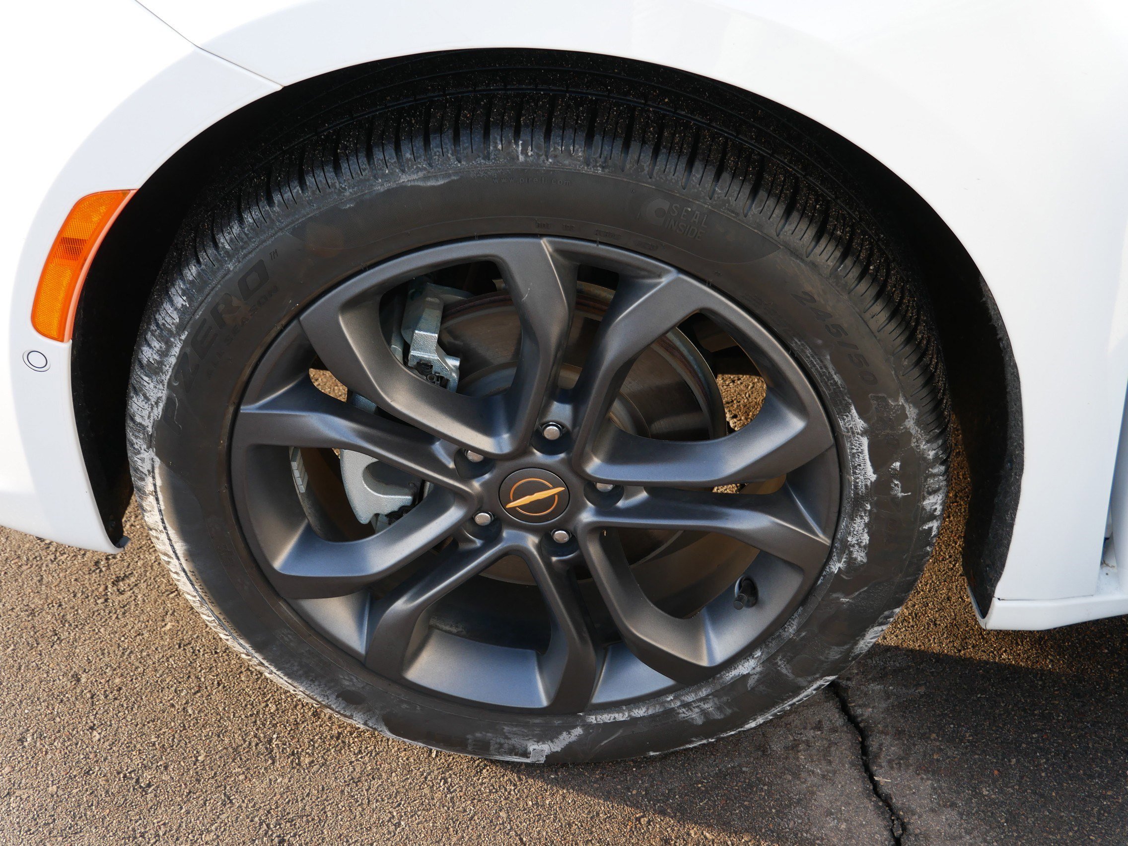 Used 2024 Chrysler Pacifica Touring-L w/ Road Tripper Package image 15