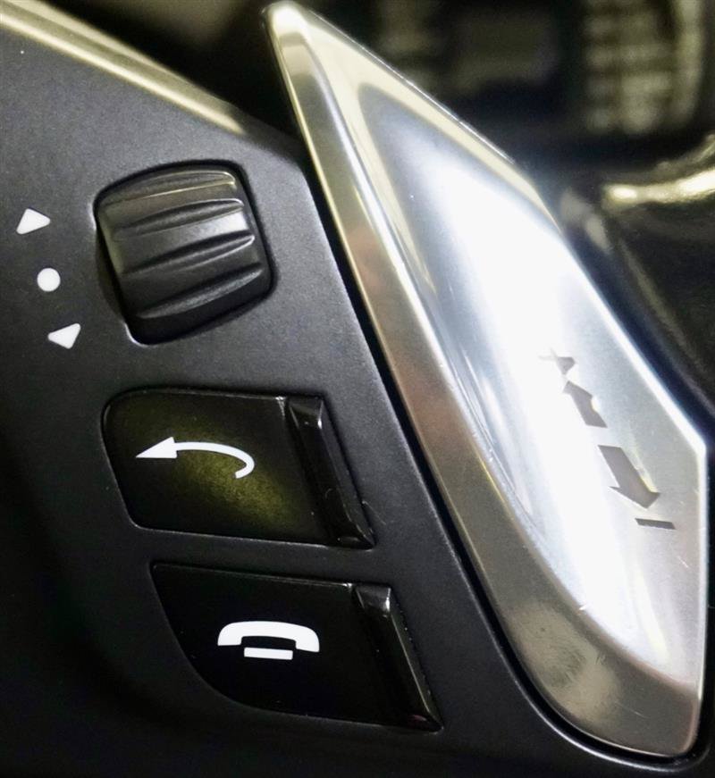 Used 2013 Porsche Cayenne S AWD/4WD image 31