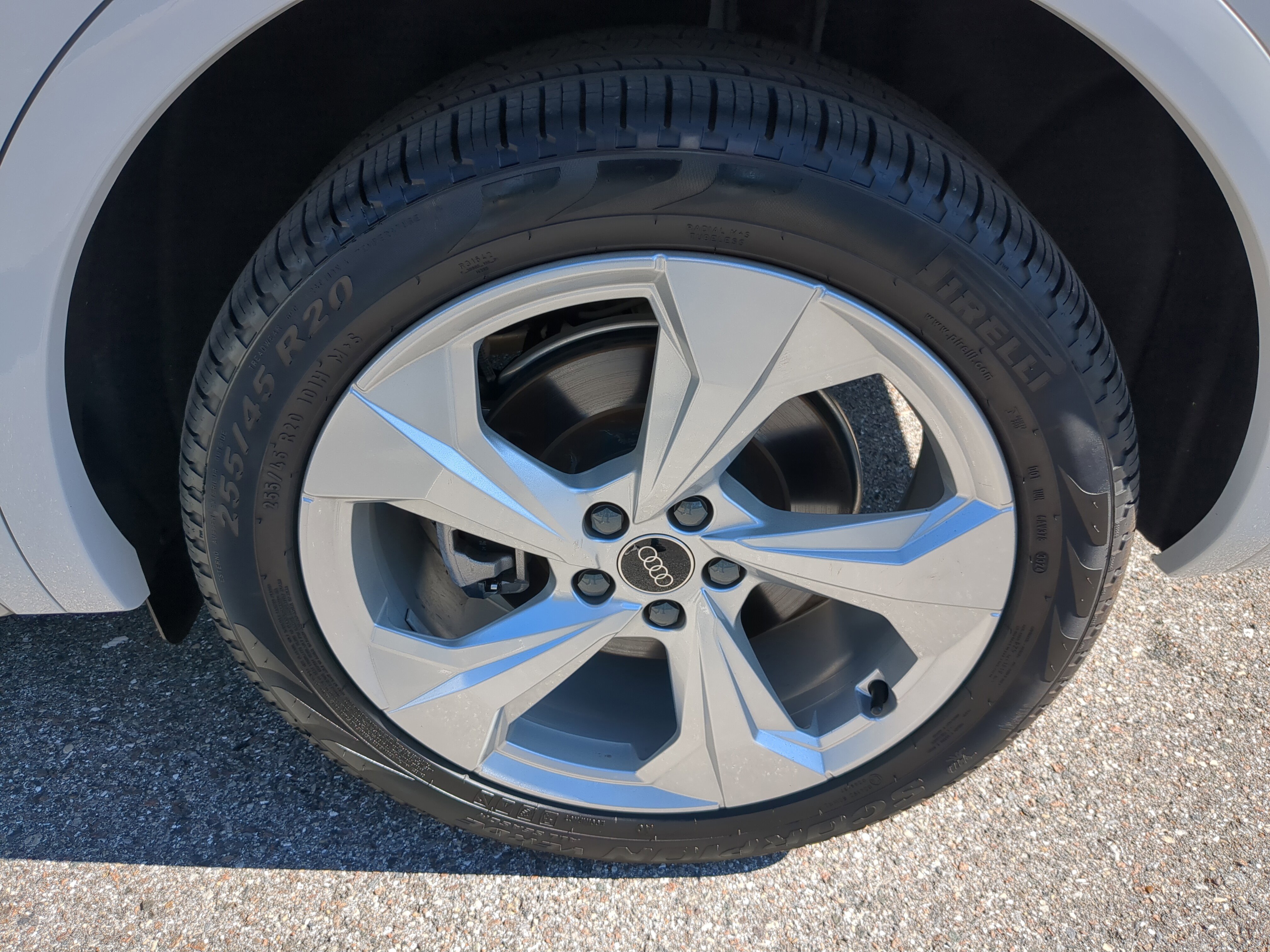 Certified 2025 Audi Q5 2.0T Premium Plus image 37