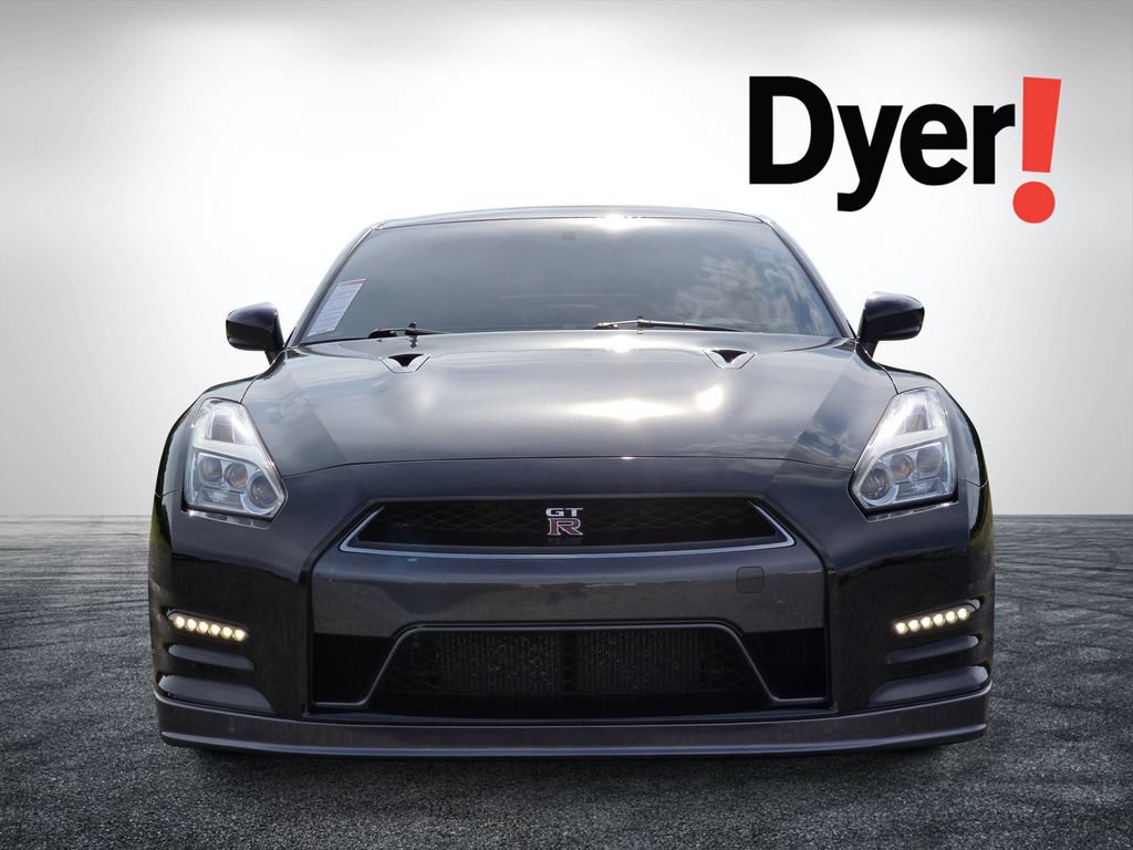 Used 2015 Nissan GT-R Black Edition AWD/4WD image 9