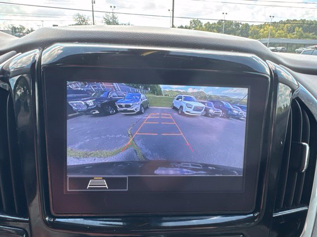 Used 2021 Chevrolet Traverse LT FWD image 20