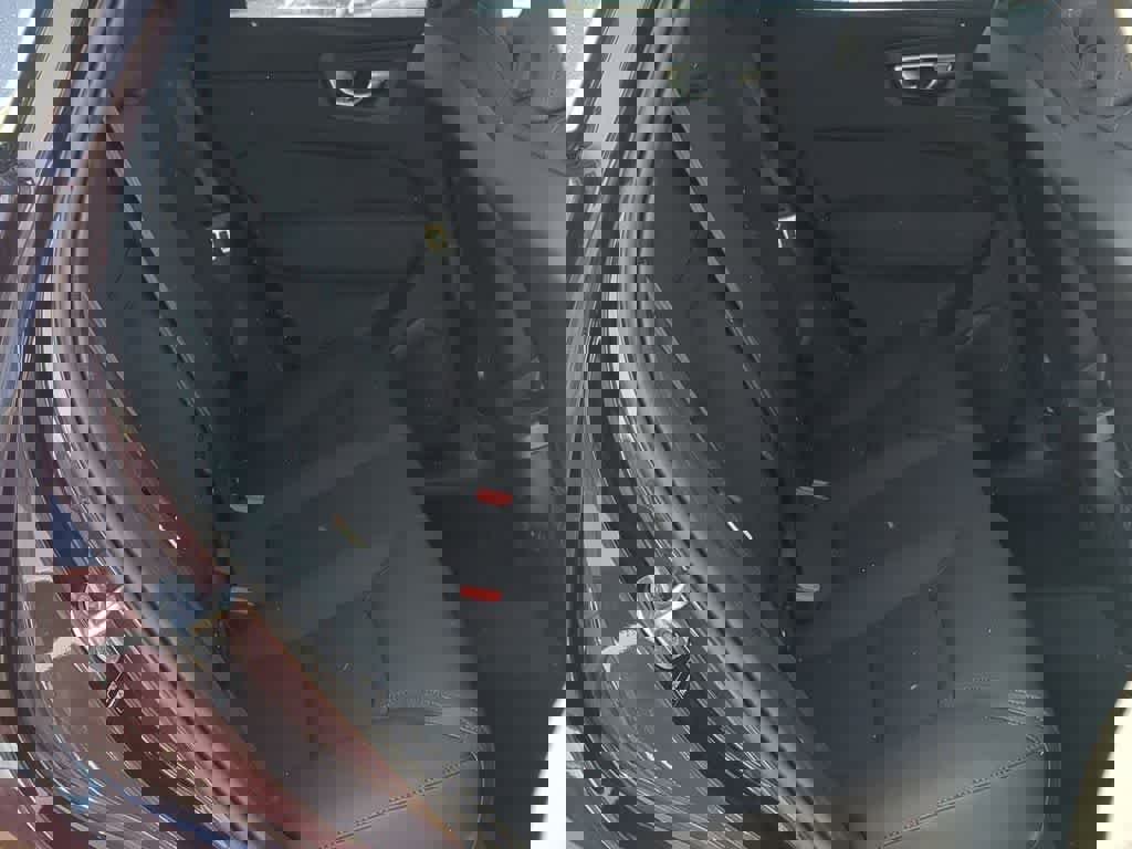 New 2026 Volvo XC60 B5 Plus w/ Protection Package Premier image 19