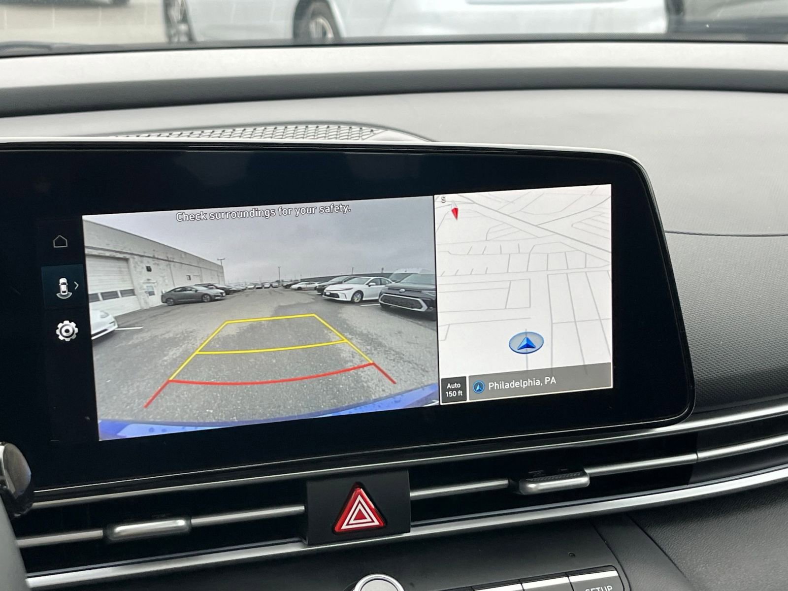 Used 2025 Hyundai Elantra SEL image 23