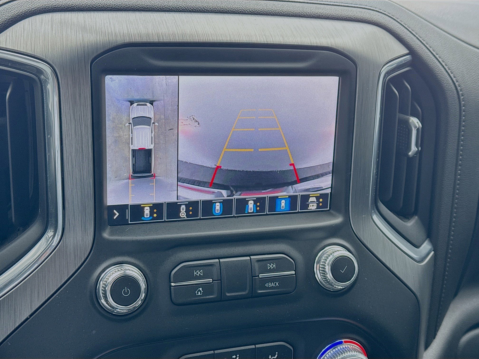 Used 2021 GMC Sierra 2500 Denali image 10