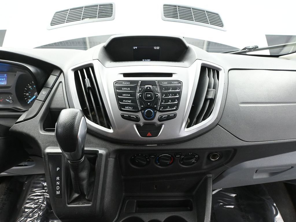 Used 2017 Ford Transit 350 XLT image 31