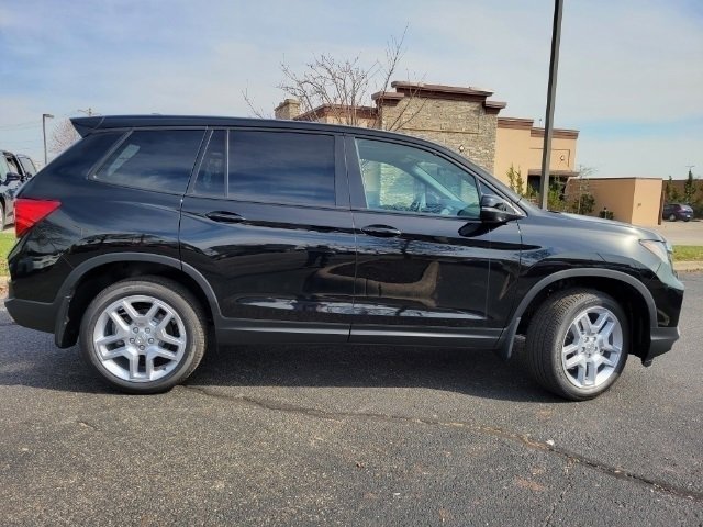 Used 2024 Honda Passport EX-L image 31