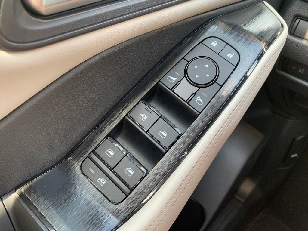 Used 2023 Nissan Rogue SV w/ SV Premium B Package FWD image 24
