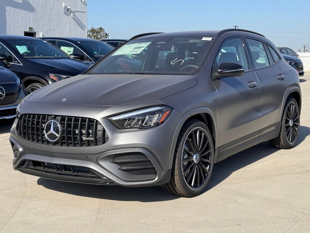 Used 2025 Mercedes-Benz GLA 35 AMG 4MATIC image 7
