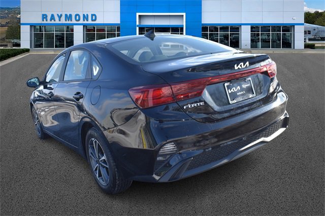 Certified 2022 Kia Forte LXS image 5