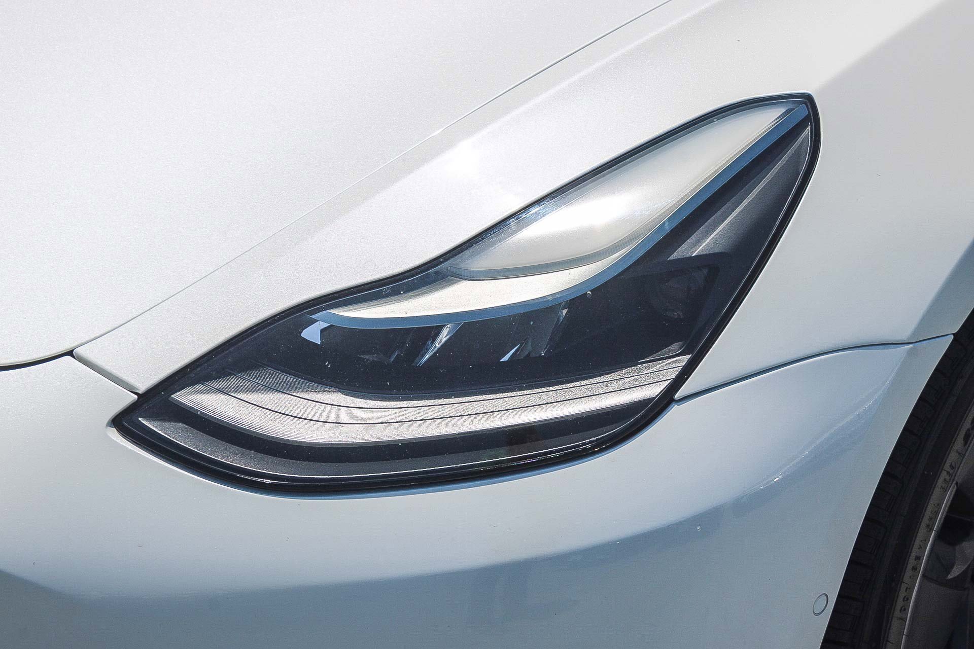 Used 2022 Tesla Model 3 Long Range AWD/4WD image 5