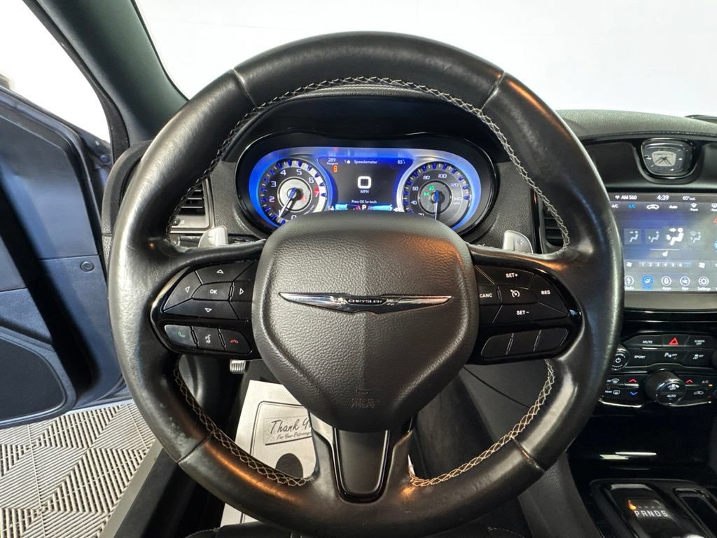 Used 2018 Chrysler 300 S w/ 300S Premium Group AWD/4WD image 17
