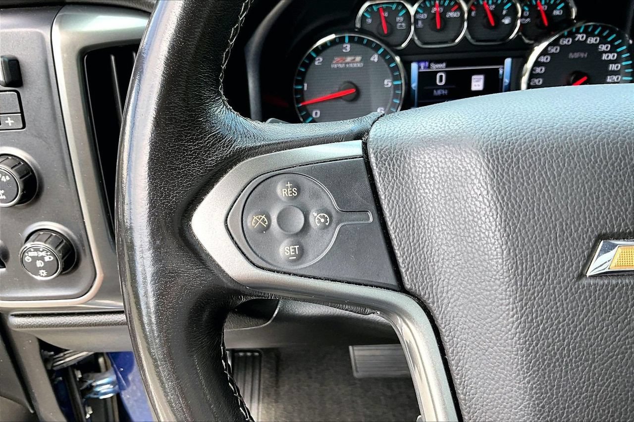 Used 2018 Chevrolet Silverado 1500 LT w/ All Star Edition AWD/4WD image 28