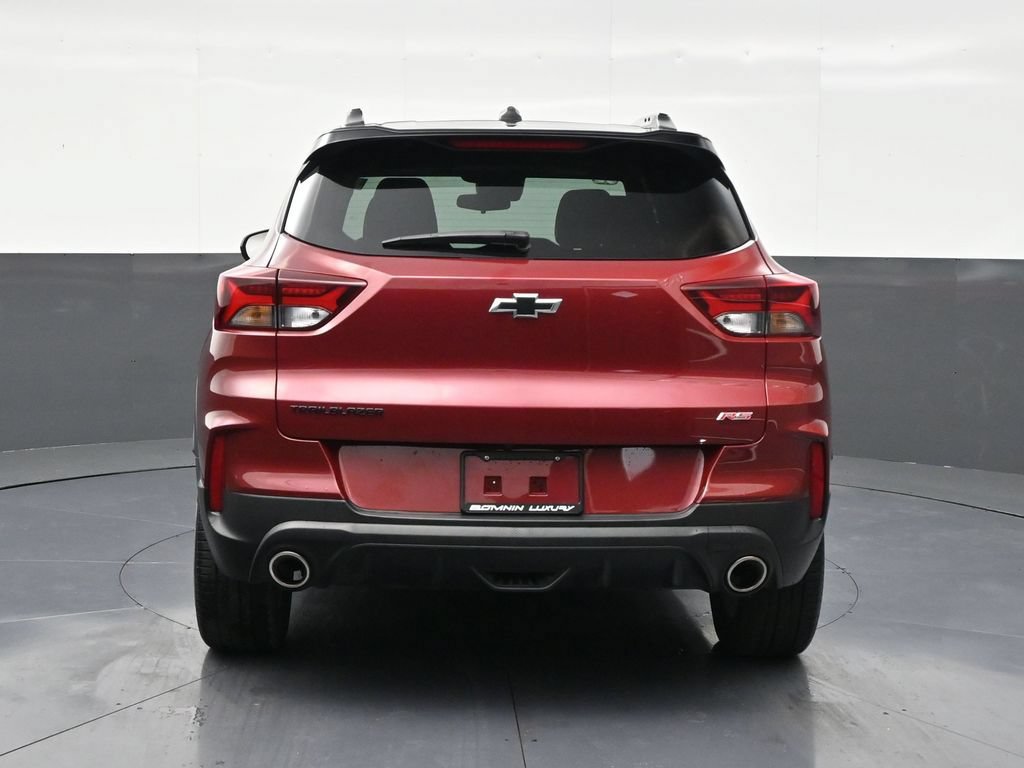 Used 2022 Chevrolet TrailBlazer RS w/ Technology Package FWD image 4