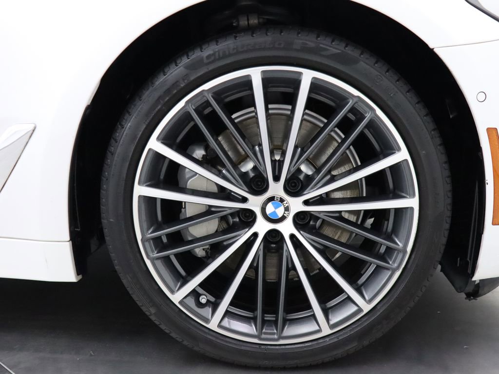 Used 2021 BMW 530i w/ Premium Package RWD image 43