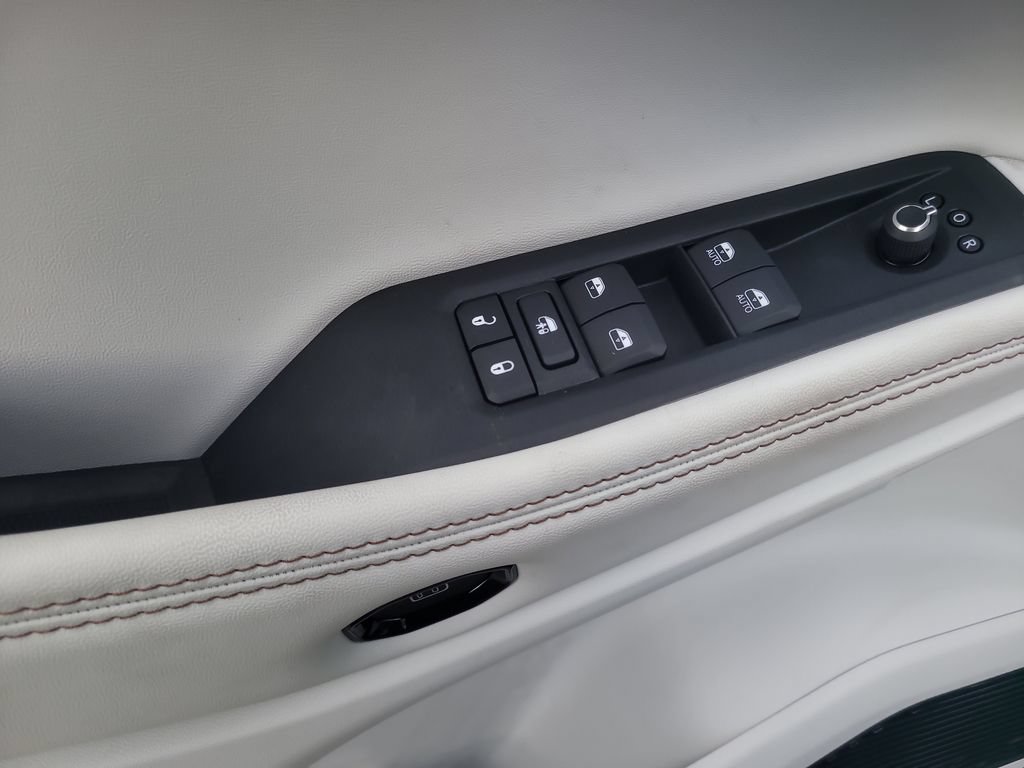 New 2026 Jeep Cherokee Limited AWD/4WD image 19