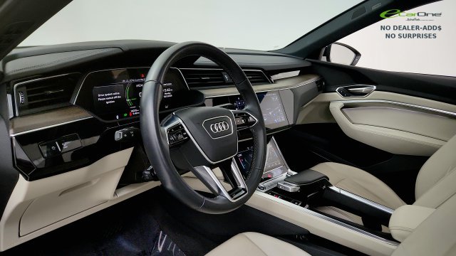 Used 2024 Audi Q8 e-tron Premium Plus w/ Premium Plus Package AWD/4WD image 45