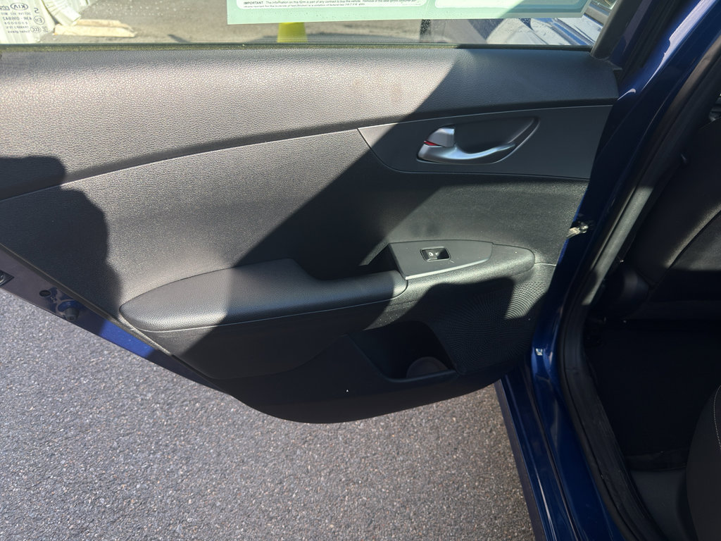 Used 2019 Kia Forte LXS image 41