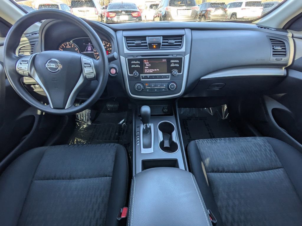 Used 2018 Nissan Altima 2.5 S w/ S Convenience Package image 15