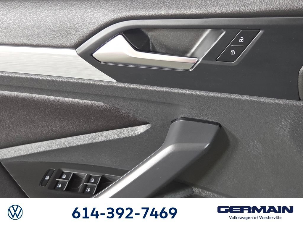 Certified 2026 Volkswagen Jetta S FWD image 25