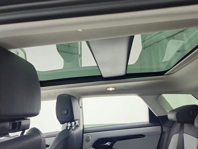 New 2025 Land Rover Range Rover Evoque Dynamic SE image 22