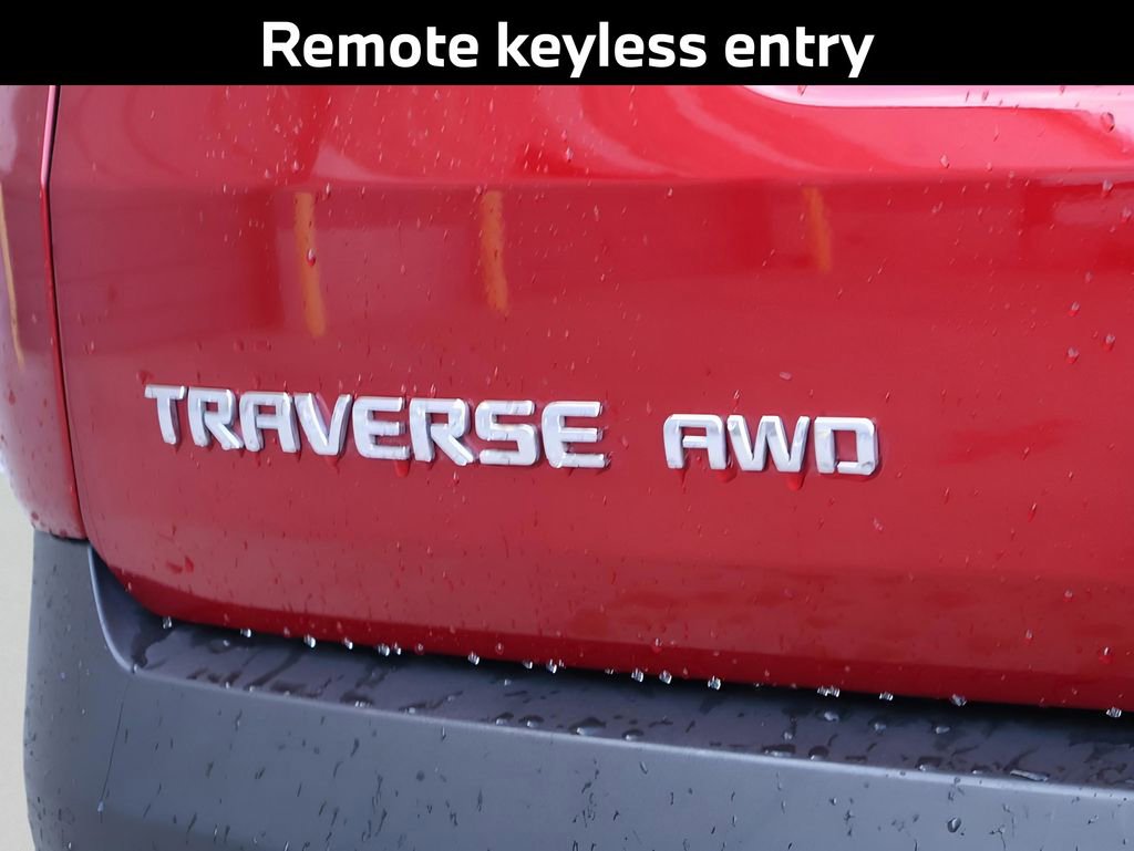 Used 2023 Chevrolet Traverse LT image 9