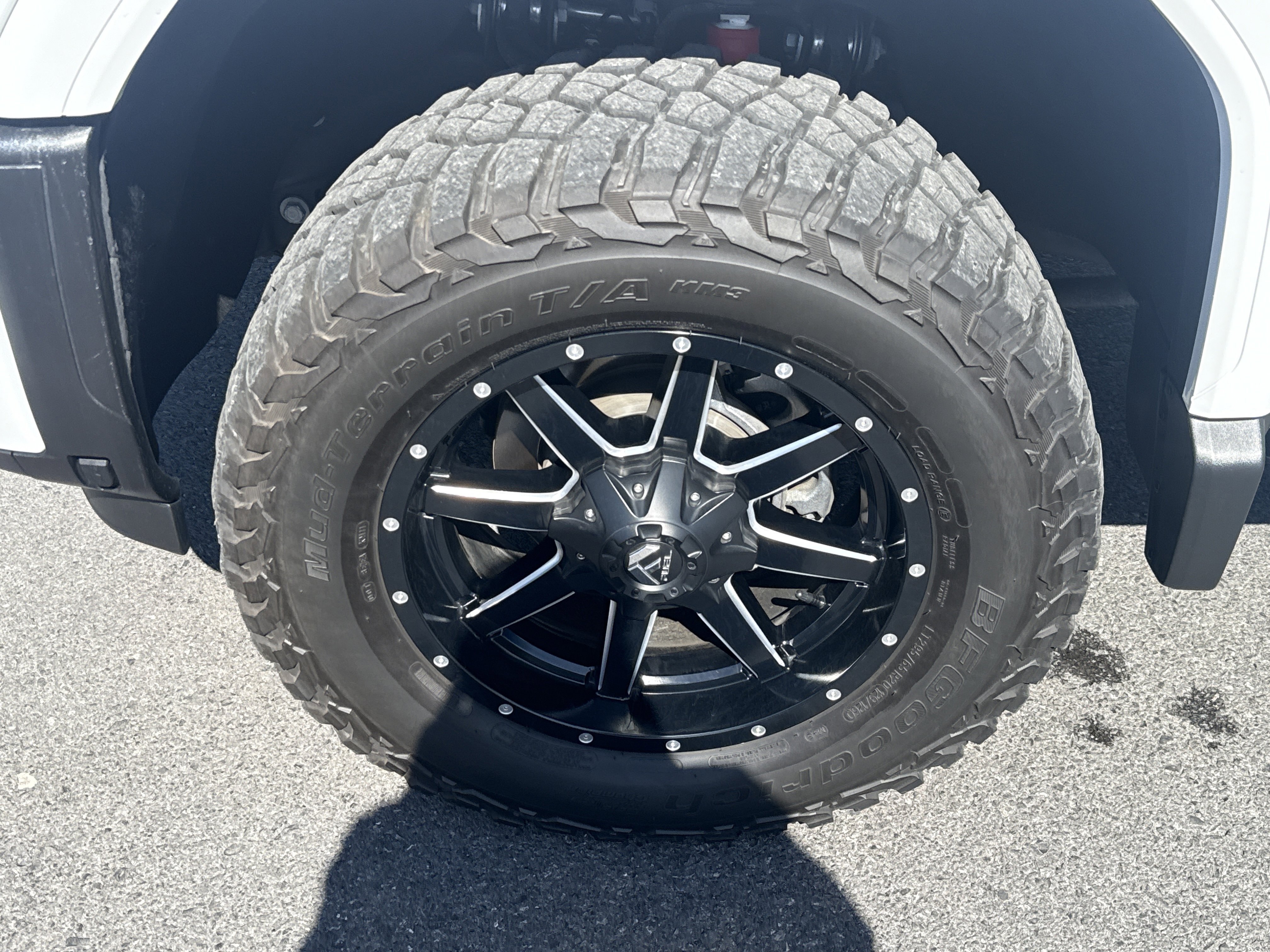 Used 2024 GMC Sierra 2500 Denali Ultimate AWD/4WD image 10