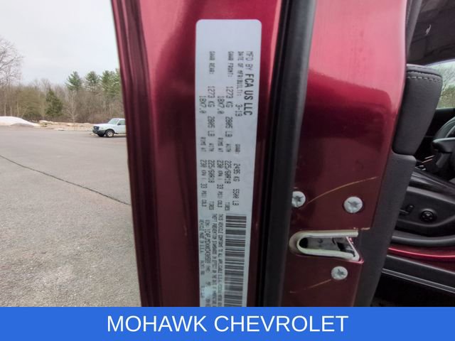 Used 2019 Jeep Cherokee Limited image 33