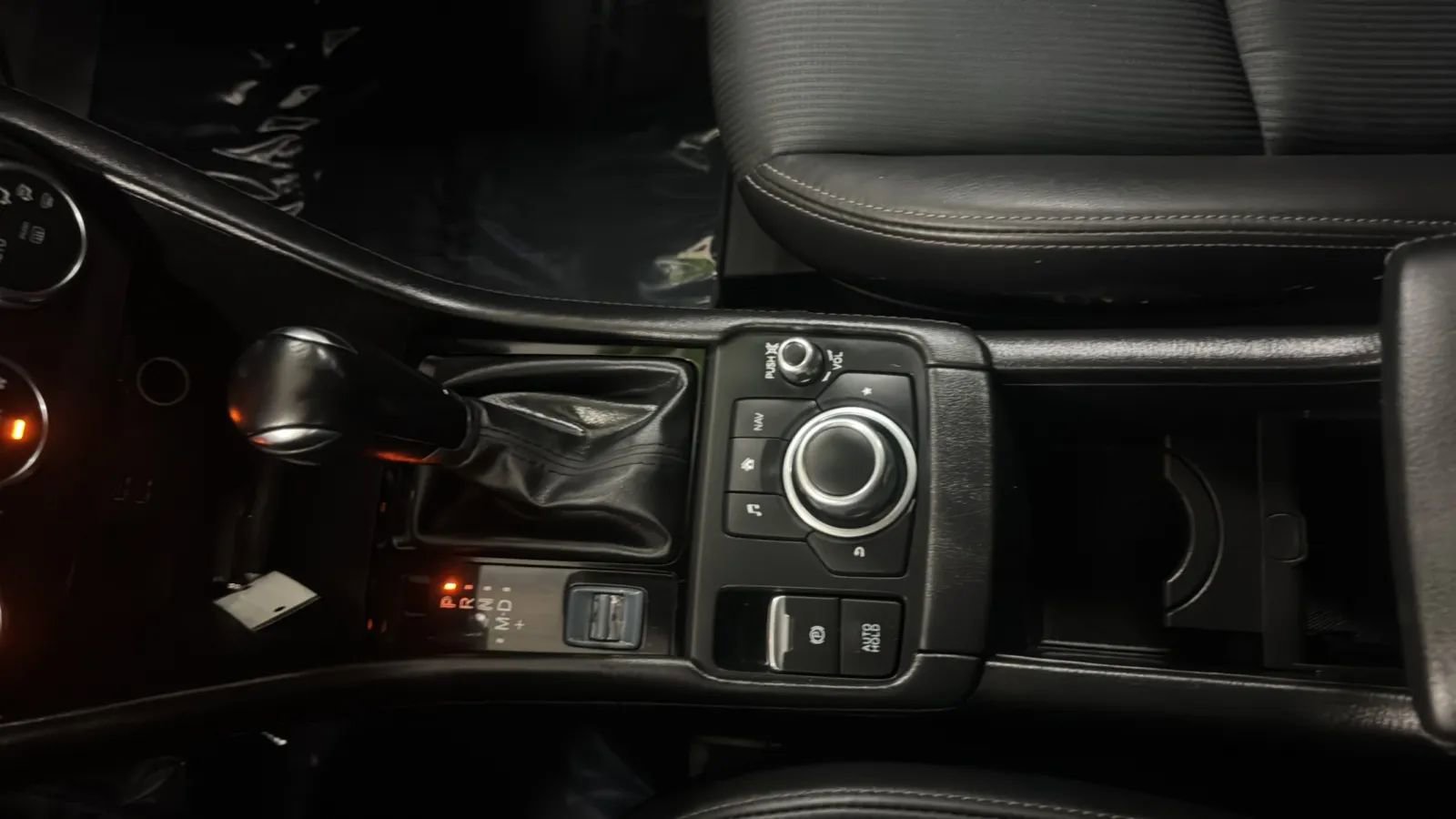 Used 2019 MAZDA CX-3 Touring w/ Preferred Equipment Package FWD image 12