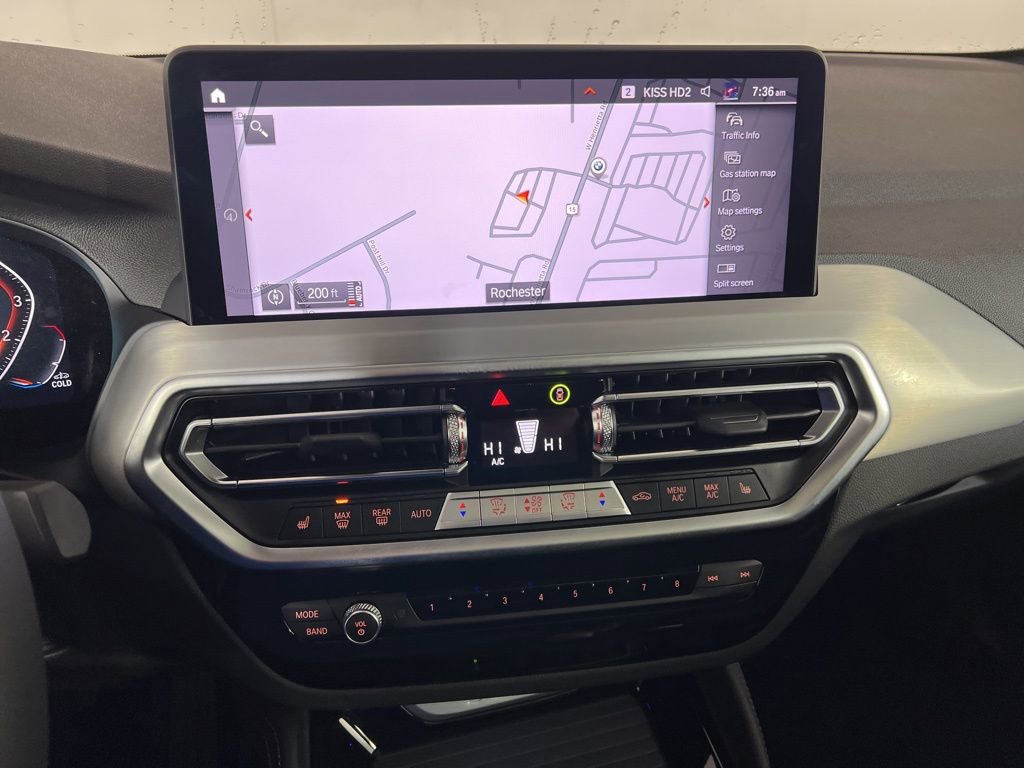 Used 2025 BMW X4 xDrive30i w/ Premium Package image 10