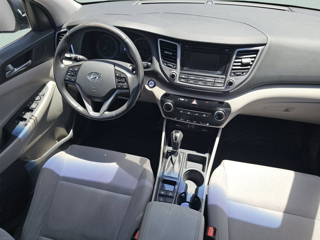 Used 2017 Hyundai Tucson Sport AWD/4WD image 25