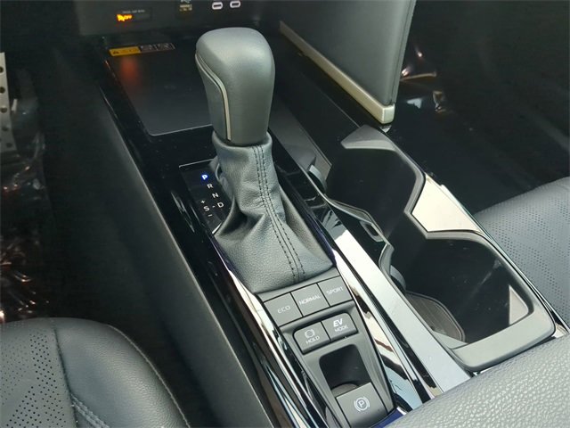 Used 2025 Toyota Camry XSE image 25