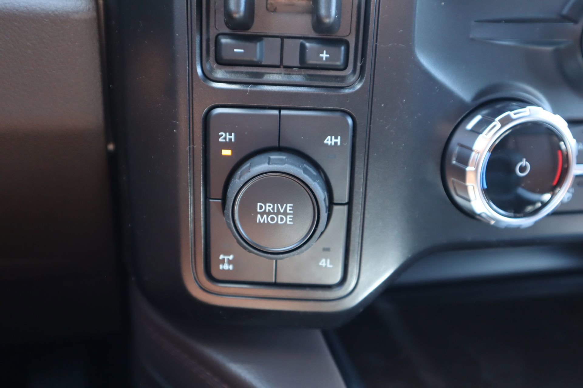 New 2026 Ford F250 King Ranch image 9