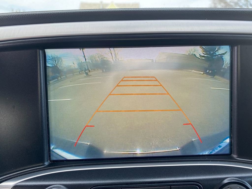 Used 2017 GMC Sierra 1500 SLE w/ SLE Value Package image 21