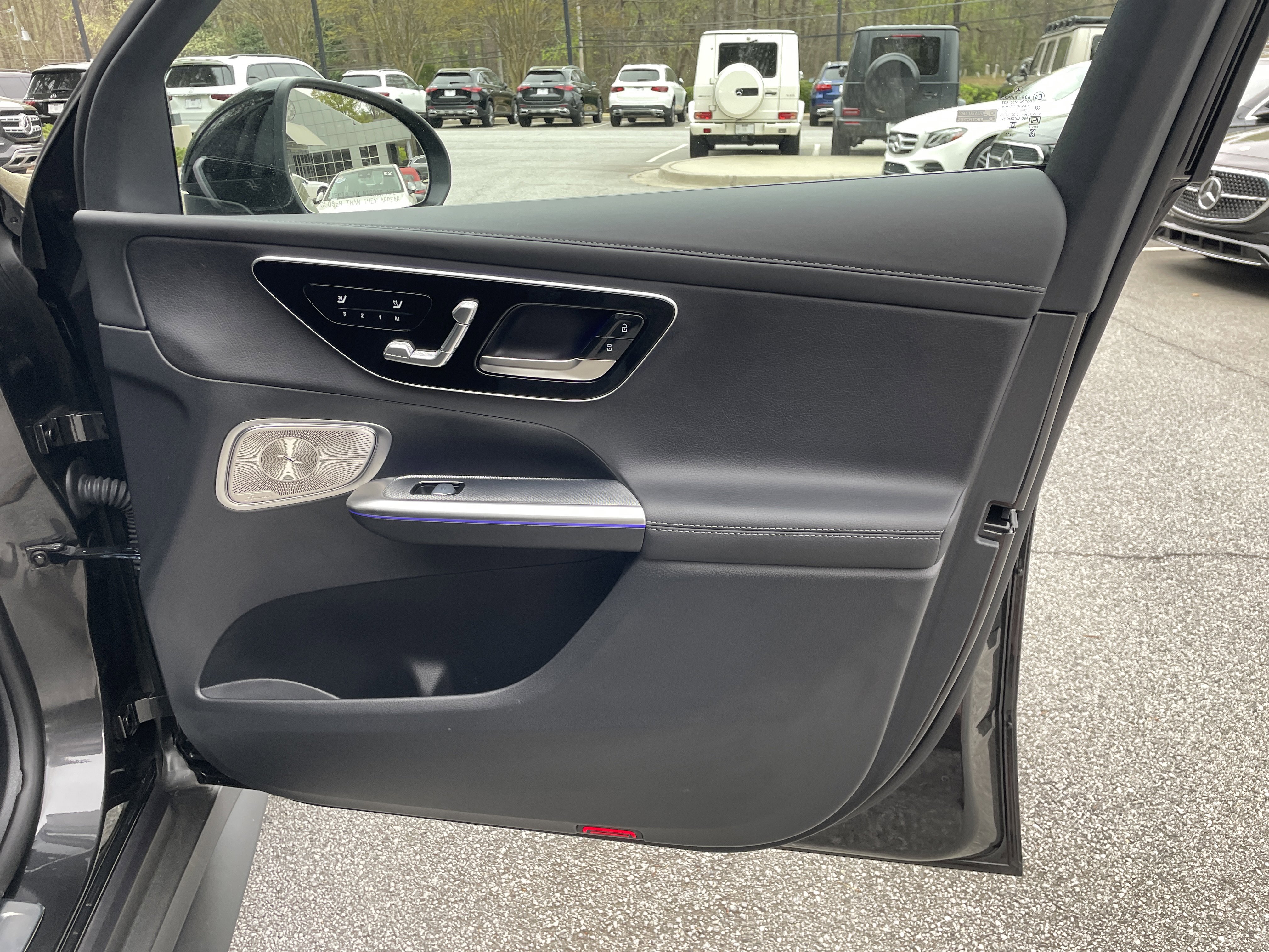 Certified 2025 Mercedes-Benz GLC 300 image 46