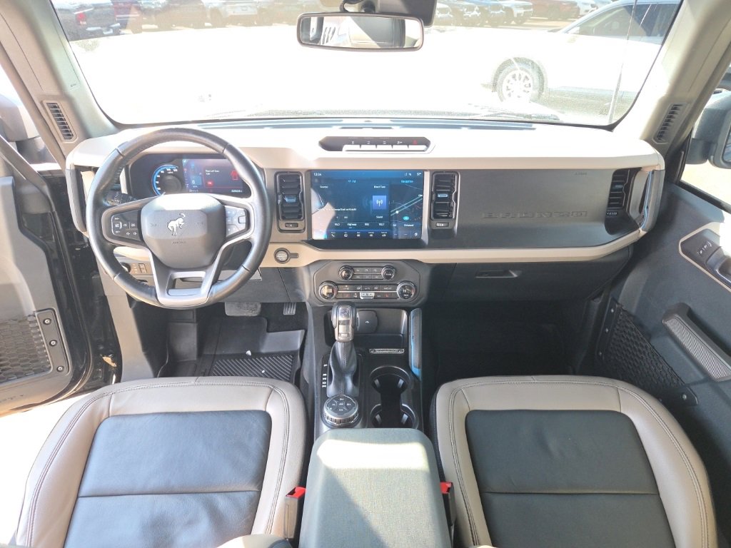 Used 2023 Ford Bronco Wildtrak image 27