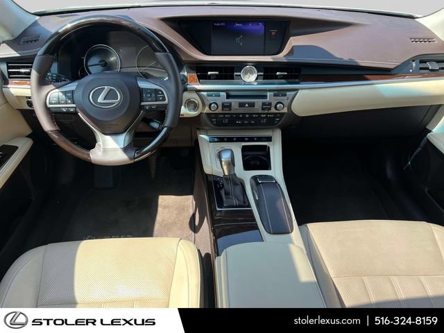 Used 2017 Lexus ES 350 w/ Luxury Package FWD image 18