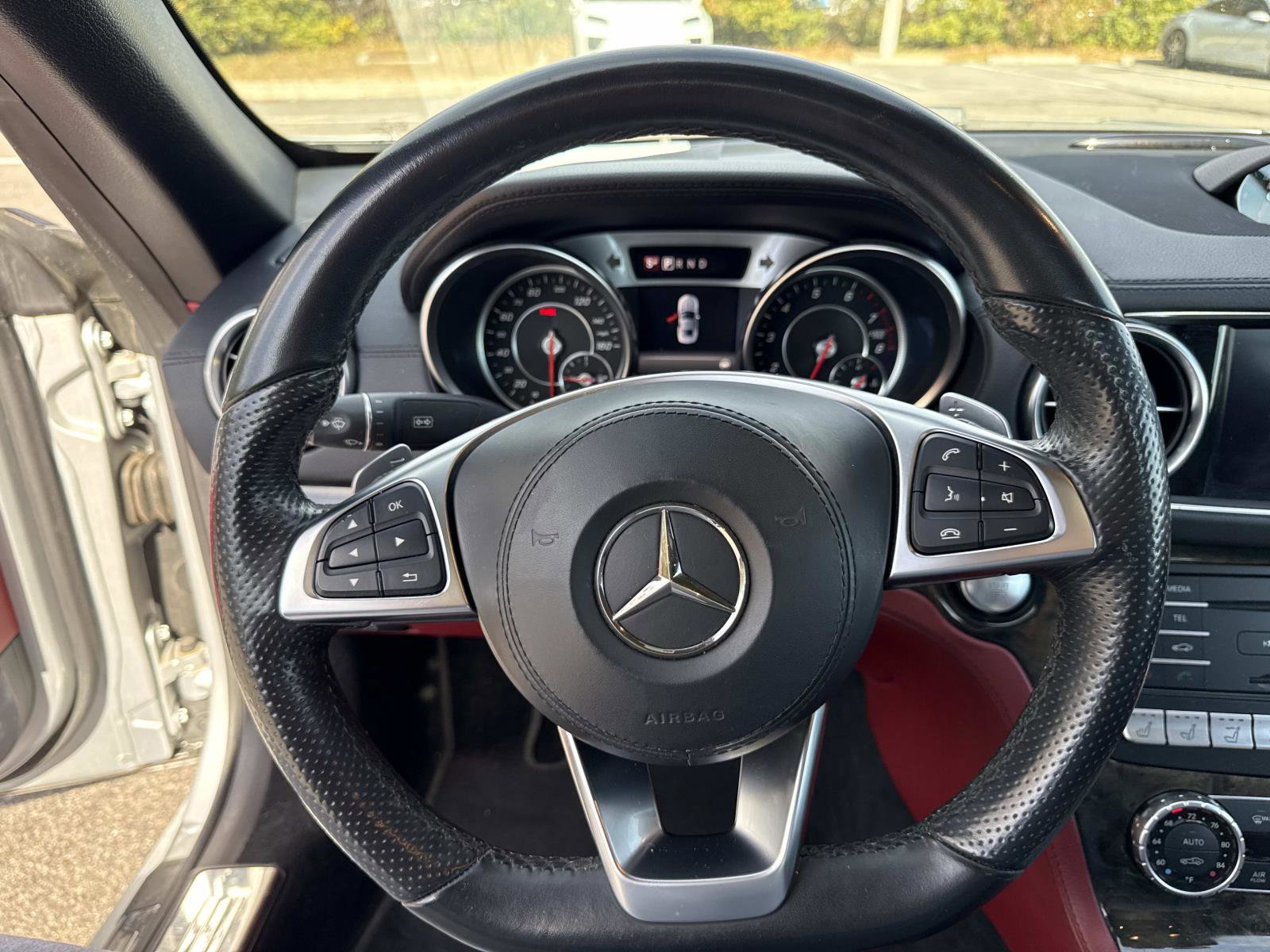 Used 2017 Mercedes-Benz SL 450 image 24