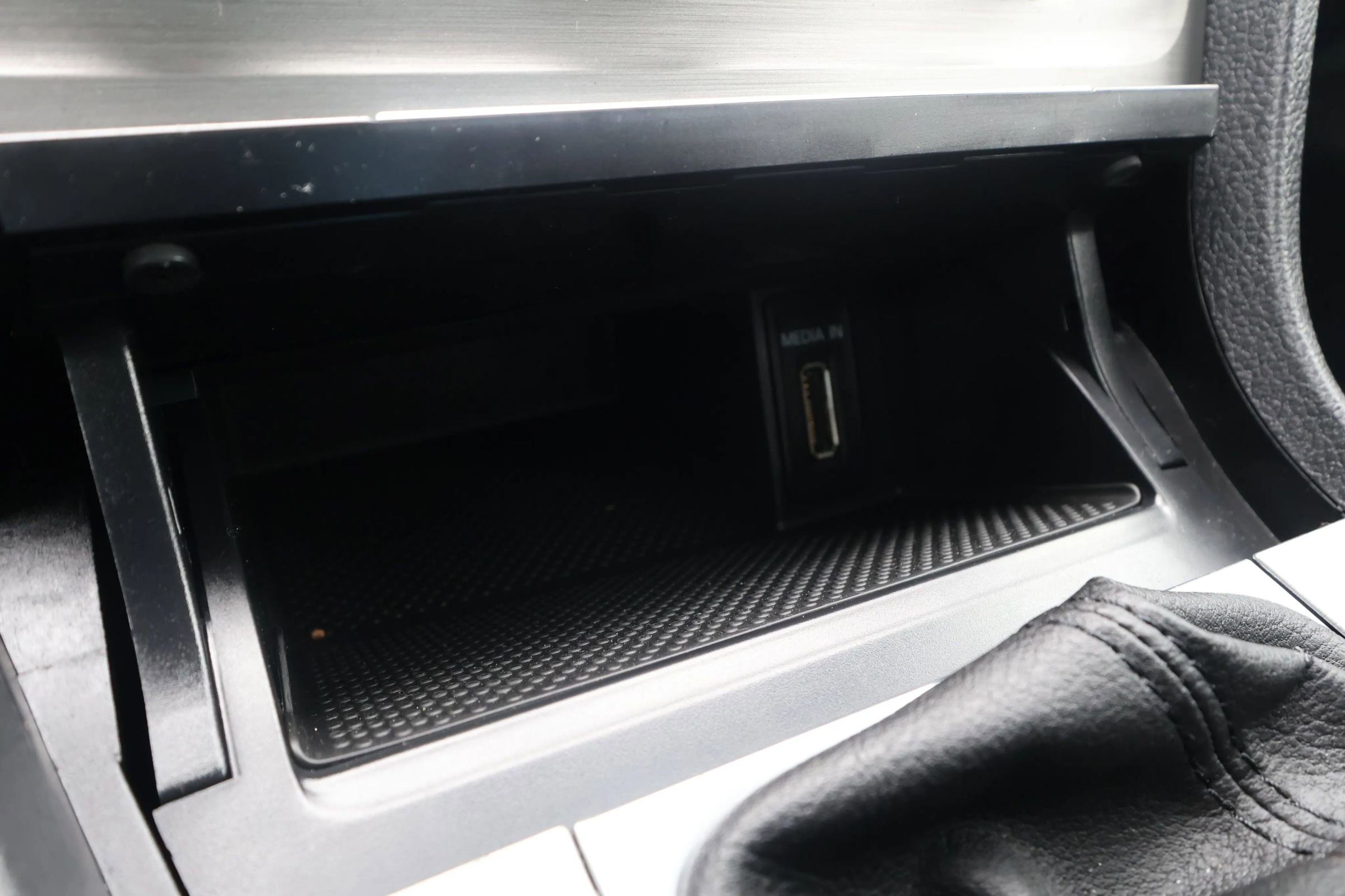 Used 2015 Volkswagen Golf Launch Edition image 23