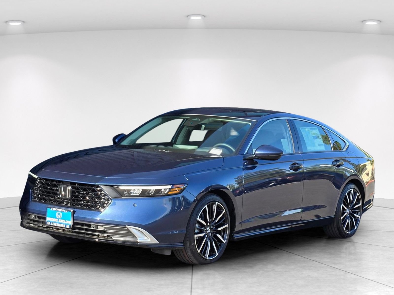 New 2026 Honda Accord Touring image 8
