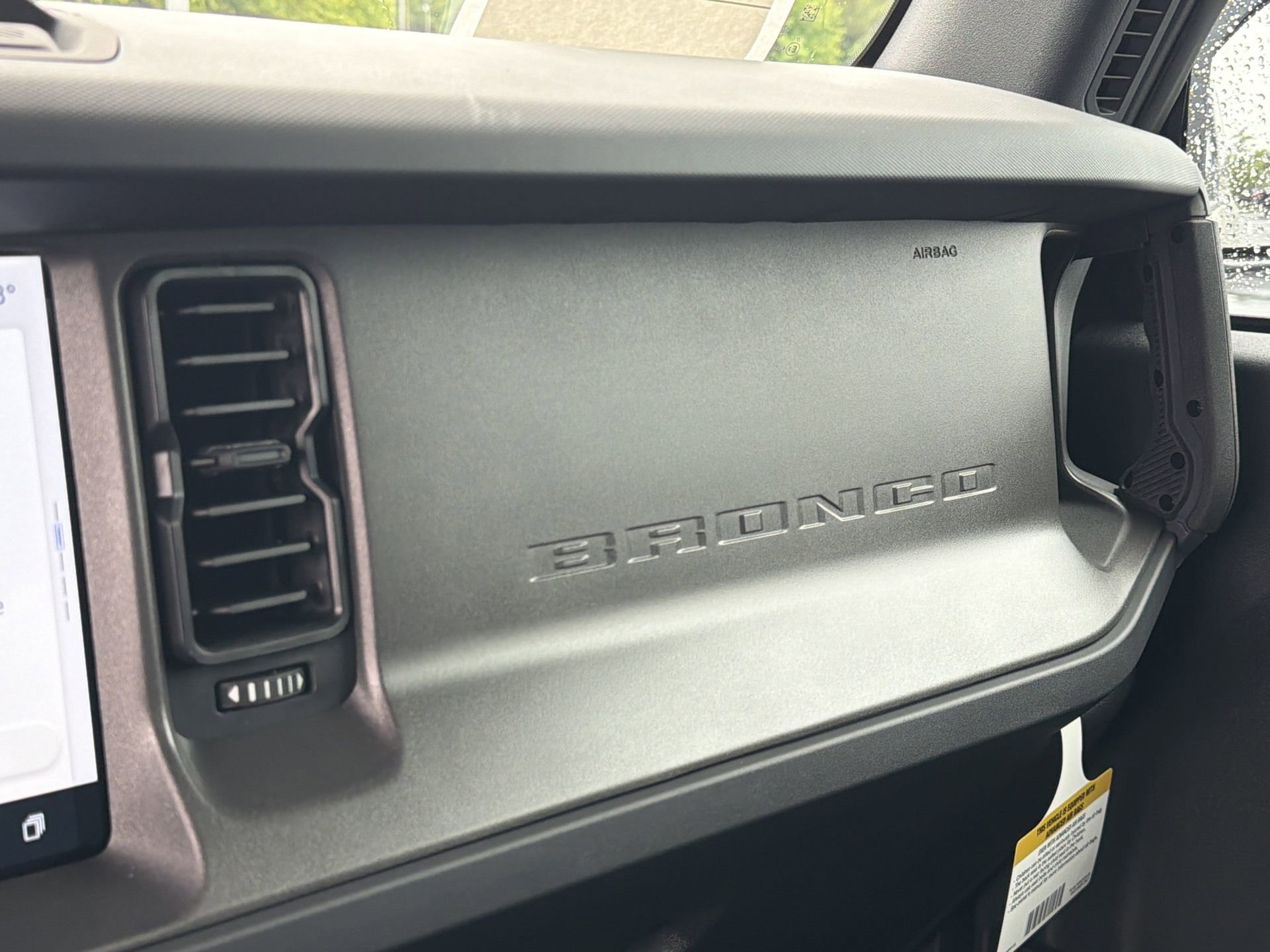 New 2026 Ford Bronco Badlands AWD/4WD image 14