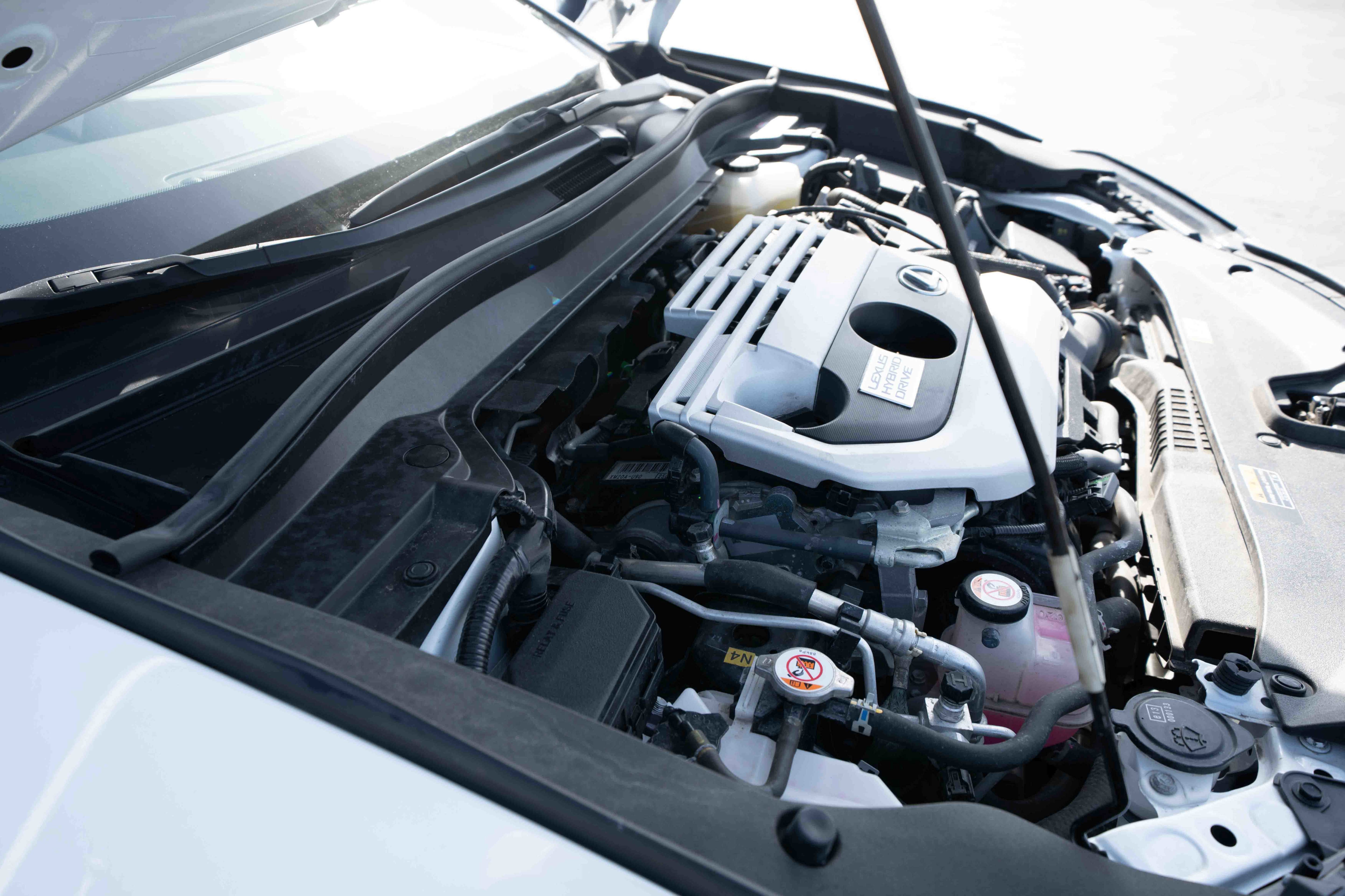 Used 2022 Lexus UX 250h UX 250h image 32